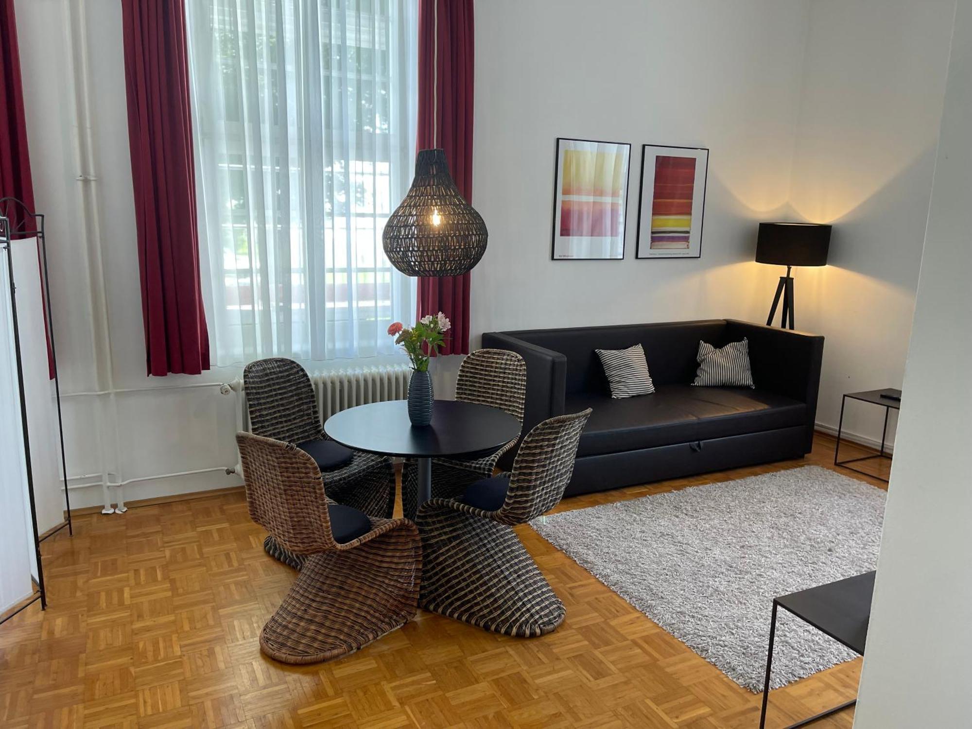 Whliving - Apartments & Studios In كونستانز المظهر الخارجي الصورة
