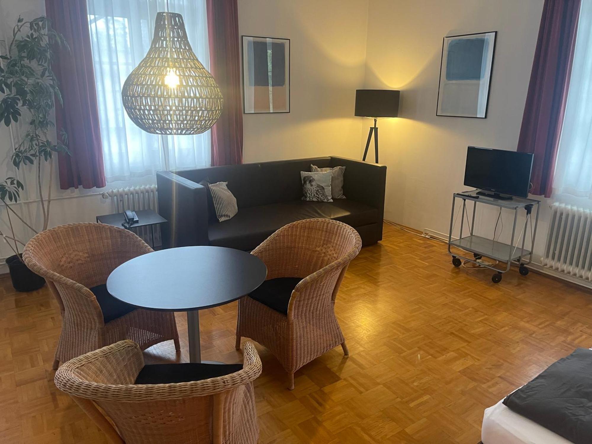 Whliving - Apartments & Studios In كونستانز المظهر الخارجي الصورة