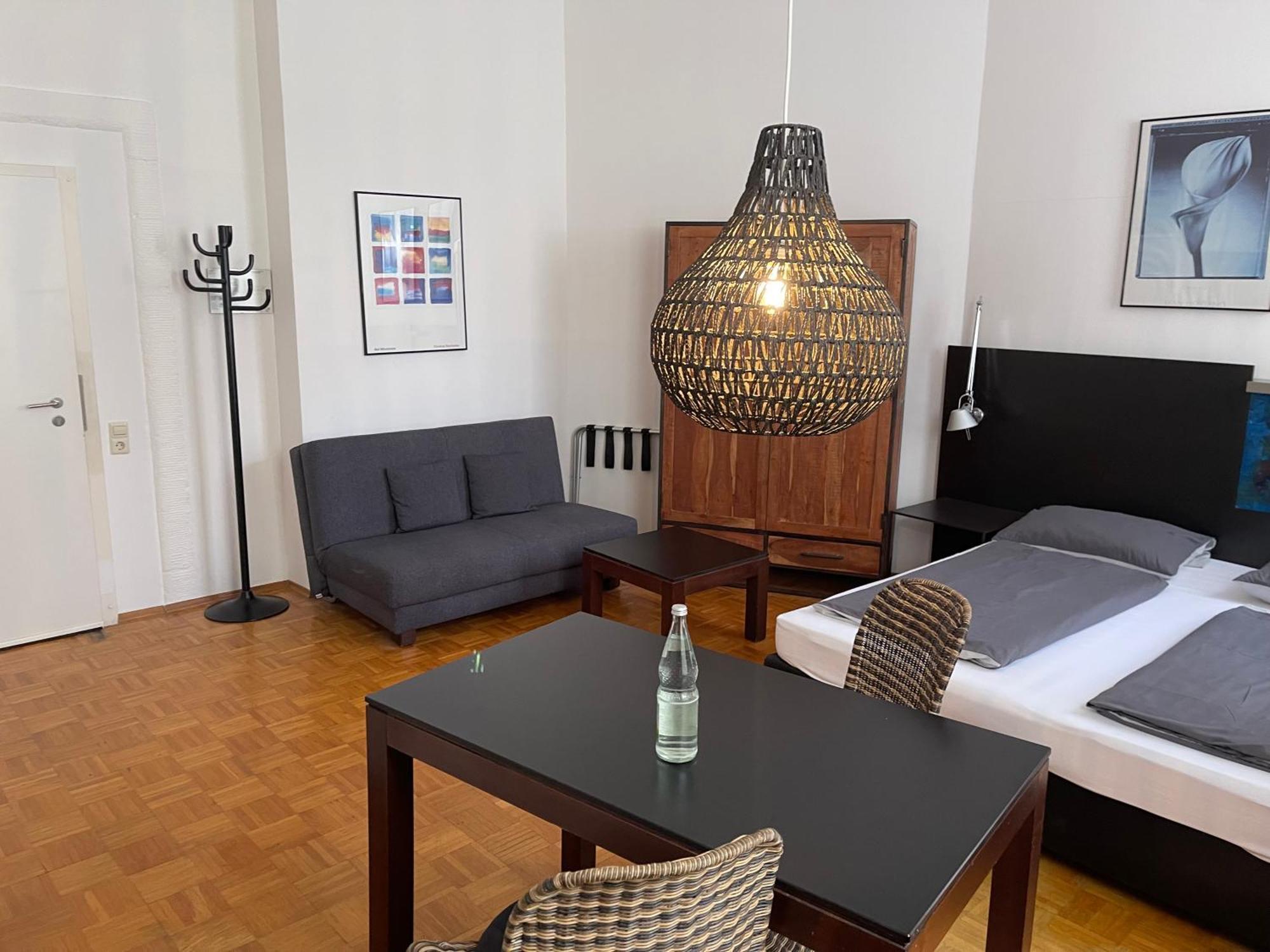 Whliving - Apartments & Studios In كونستانز المظهر الخارجي الصورة